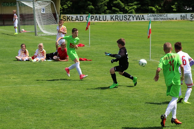 二级联赛的 二级联赛的